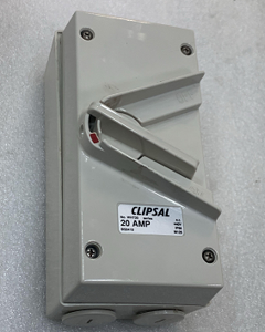 Clipsal Isolator 20A 440V 3P  (WHT20)
